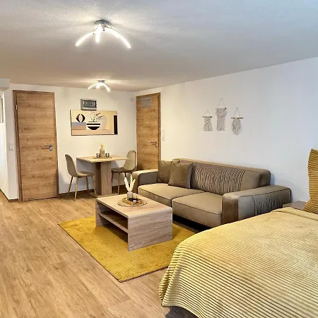 Apartamento Am Riedlewald Friedrichshafen
